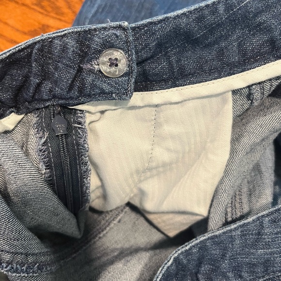 L.L. BEAN Classic Fit Women’s 20 REG DENIM SKIRT with pockets - Picture 5 of 12